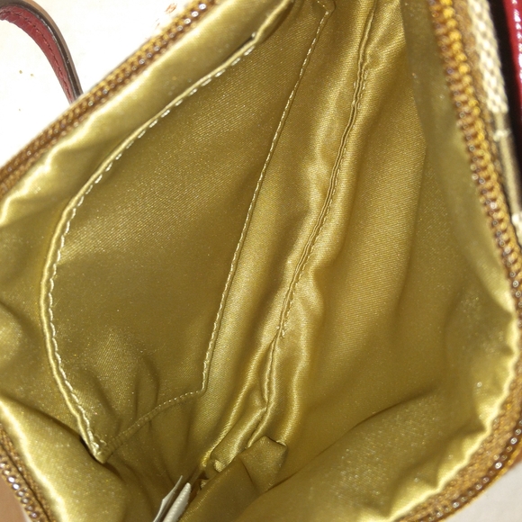 New COACH Park Signature Medium Clutch Wristlet ~True Red~ - Picture 4 of 16